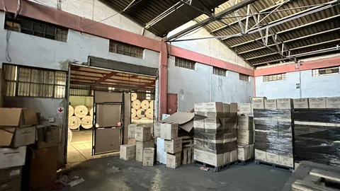 205 Sheffield Road in Wadeville has a 590m² Industrial Unit Available To Let  (2)